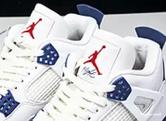 Hyperoad Air Nike SB “Navy” Jordan x 4 0521